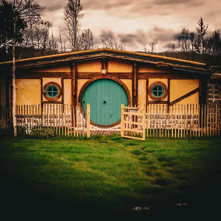 Dom wakacyjny Maison De Hobbit